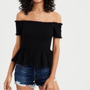 AE American Eagle Off-The-Shoulder
Smocked Peplum Tee - Black